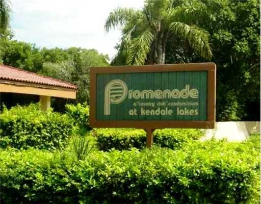 14221 N Kendall Dr unit 304C, Miami, FL 33186 - photo 1