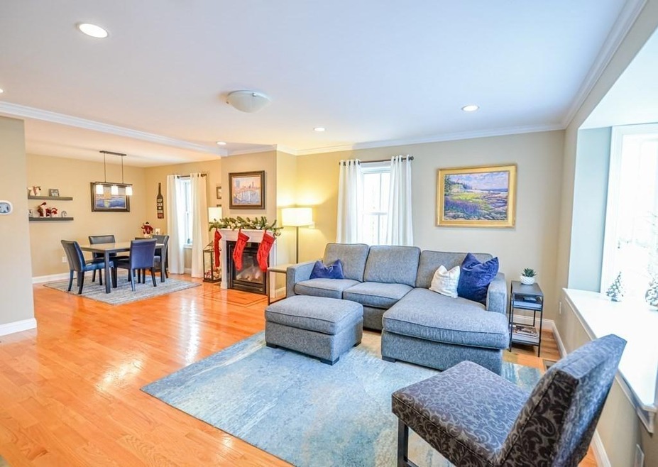 262 Medford St unit 262, Boston, MA 02129 - photo 1