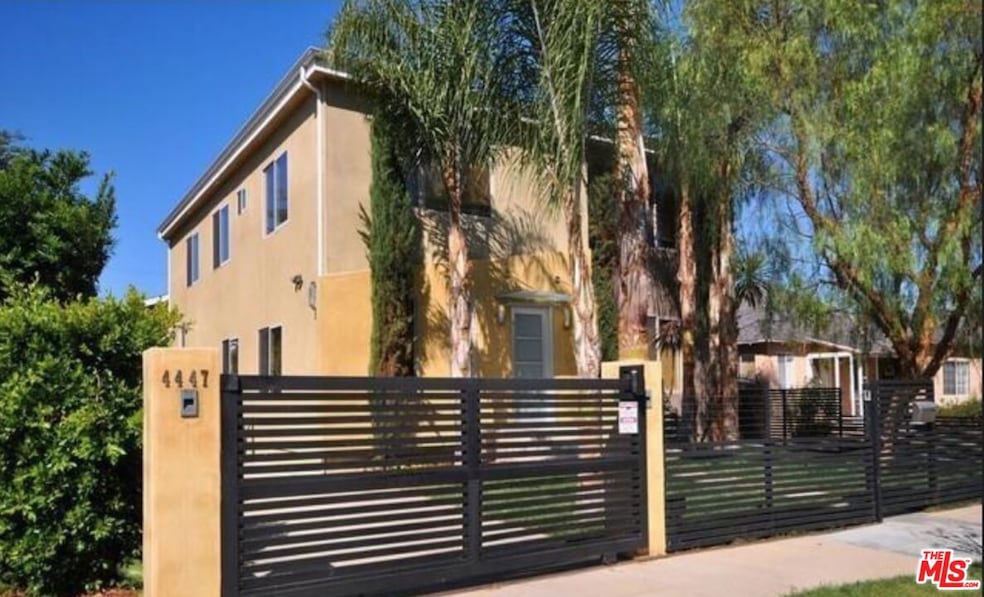 4447 Calhoun Ave, Sherman Oaks, CA 91423 - photo 1