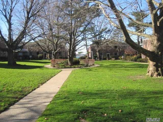 5 Dolphin Green unit A2G, Port Washington, NY 11050 - photo 1