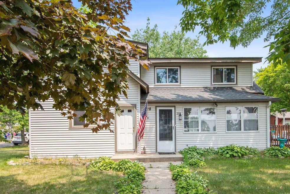 28 5th Ave S, Sauk Rapids, MN 56379 - photo 1