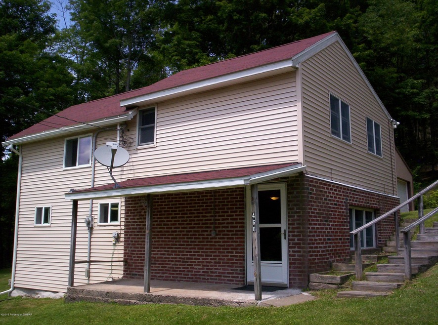 460 Ridge Ave, Dallas, PA 18612 - photo 1