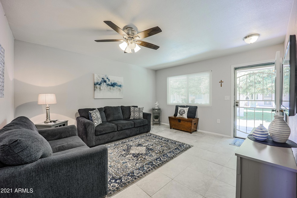 5F521EE0-51DA-4BBE-B28A-82CA0161450F