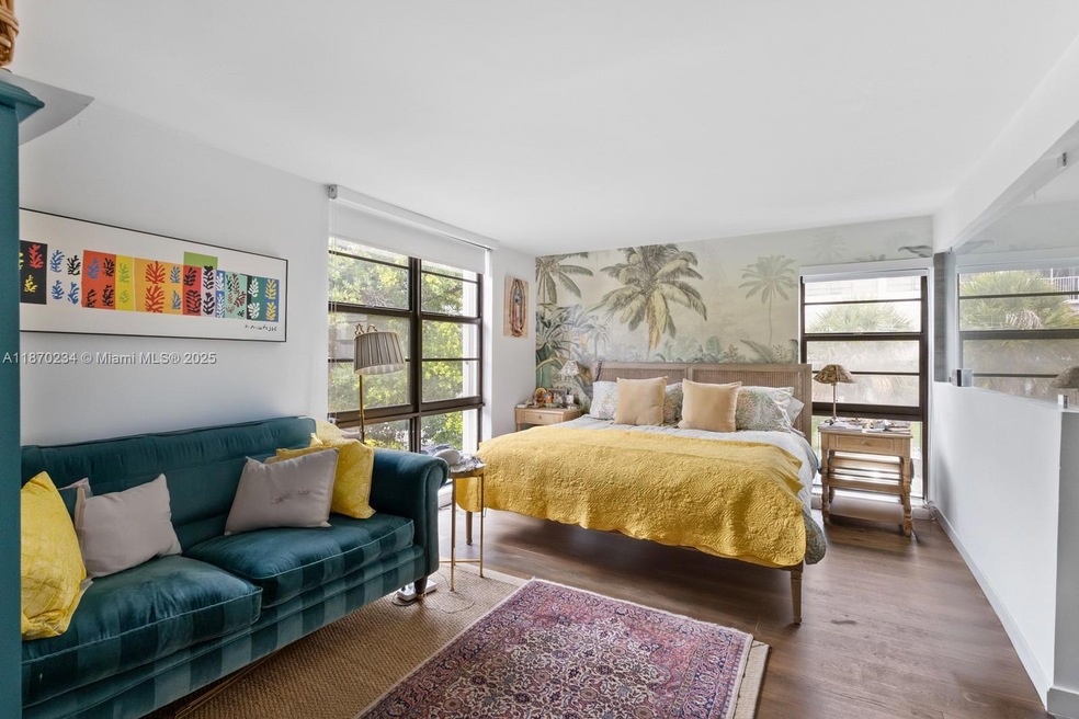 100 Ocean Lane Dr unit 304, Key Biscayne, FL 33149 - photo 1