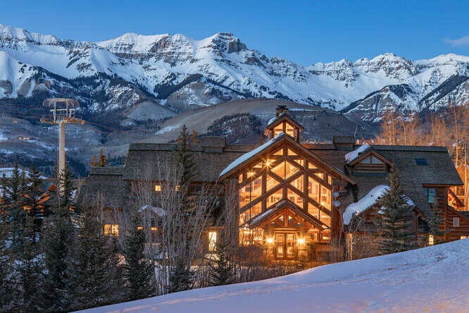 Mountain Lodge