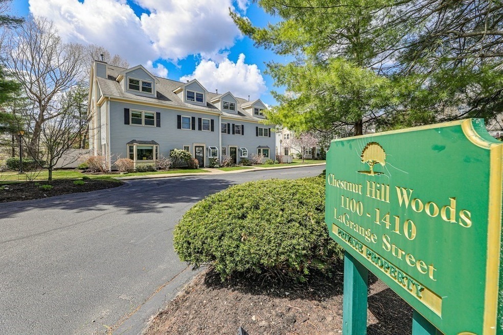 1100 Lagrange St unit 1100, West Roxbury, MA 02132 - photo 1