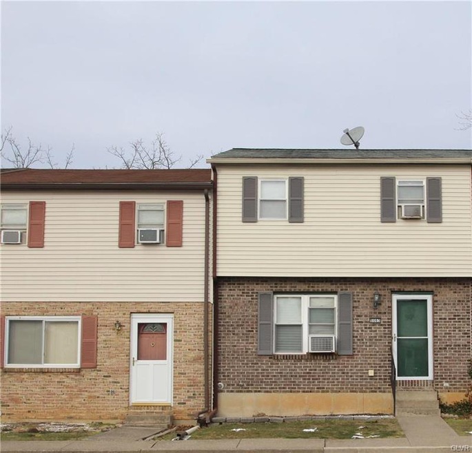 5663 Wedge Ln, Allentown, PA 18106 - photo 1