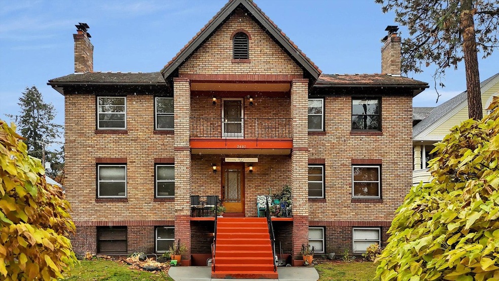 2407 W Pacific Ave unit F, Spokane, WA 99201 - photo 1