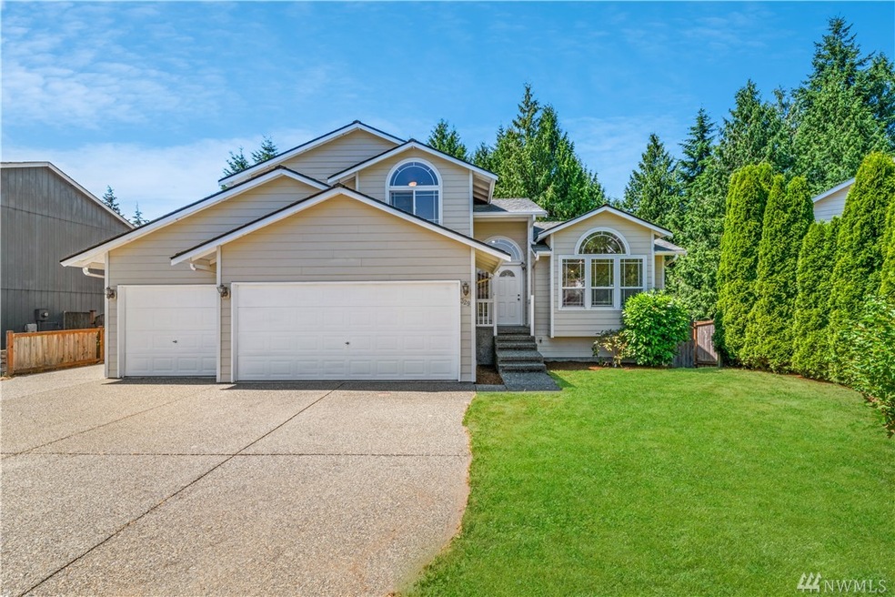 329 79th Place SW, Everett, WA 98203 - photo 1