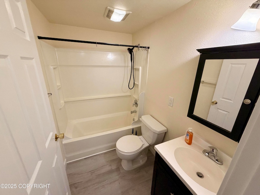 For Rent $1,400/month