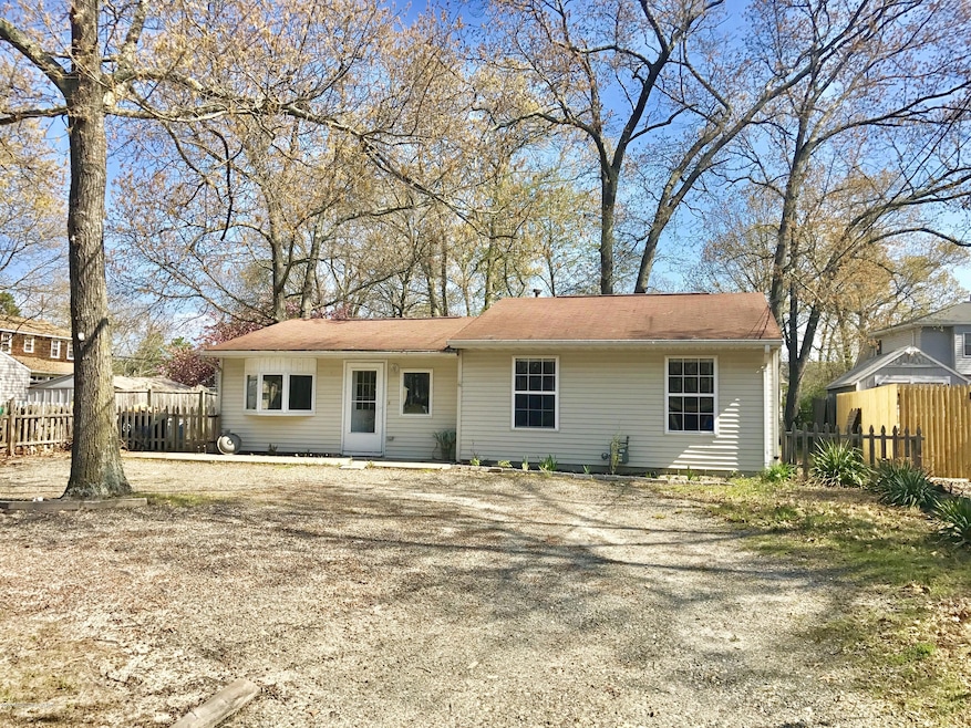 606 Beach Blvd, Forked River, NJ 08731 - photo 1