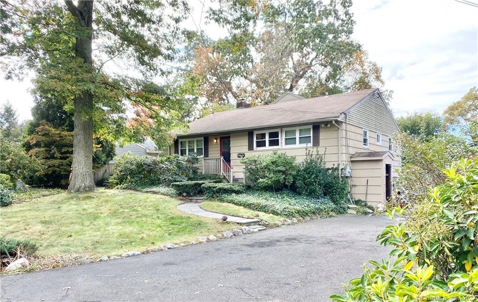 38 Arden Ln, Stamford, CT 06905 - photo 1