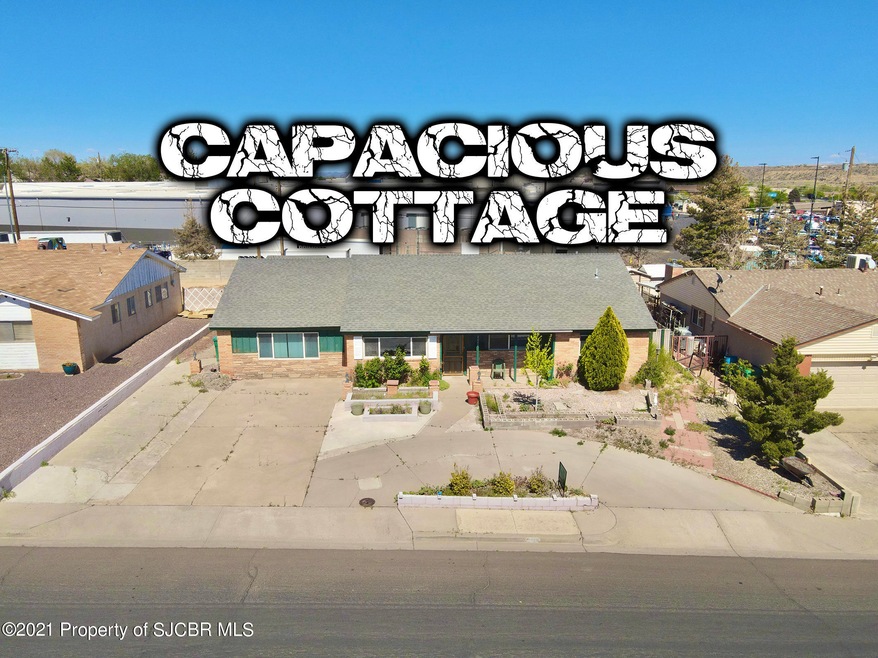 4016 Beckland Dr, Farmington, NM 87402 - photo 1