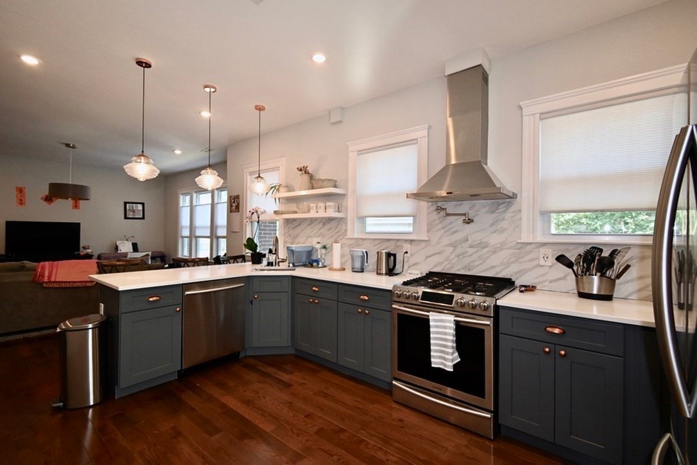 28 Schuyler St unit 2, Dorchester, MA 02121 - photo 1