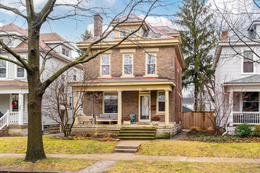 203 e Mithoff
