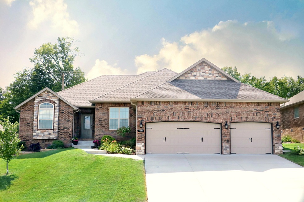 1245 S Rosemoor Dr, Nixa, MO 65714 - photo 1
