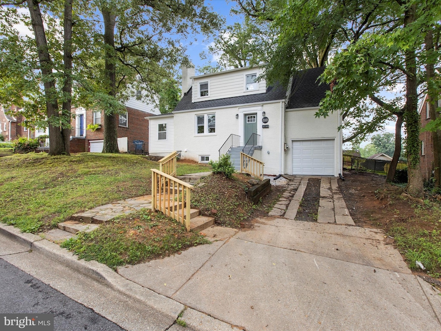 5411 Tilden Rd, Bladensburg, MD 20710 - photo 1