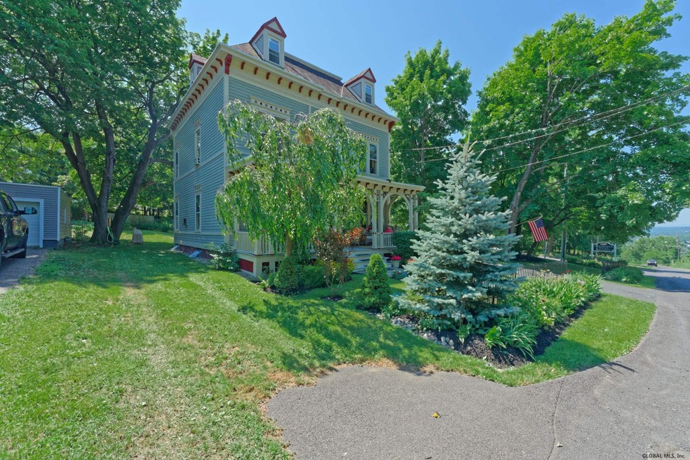 15 Gurley Ave, Troy, NY 12182 - photo 1