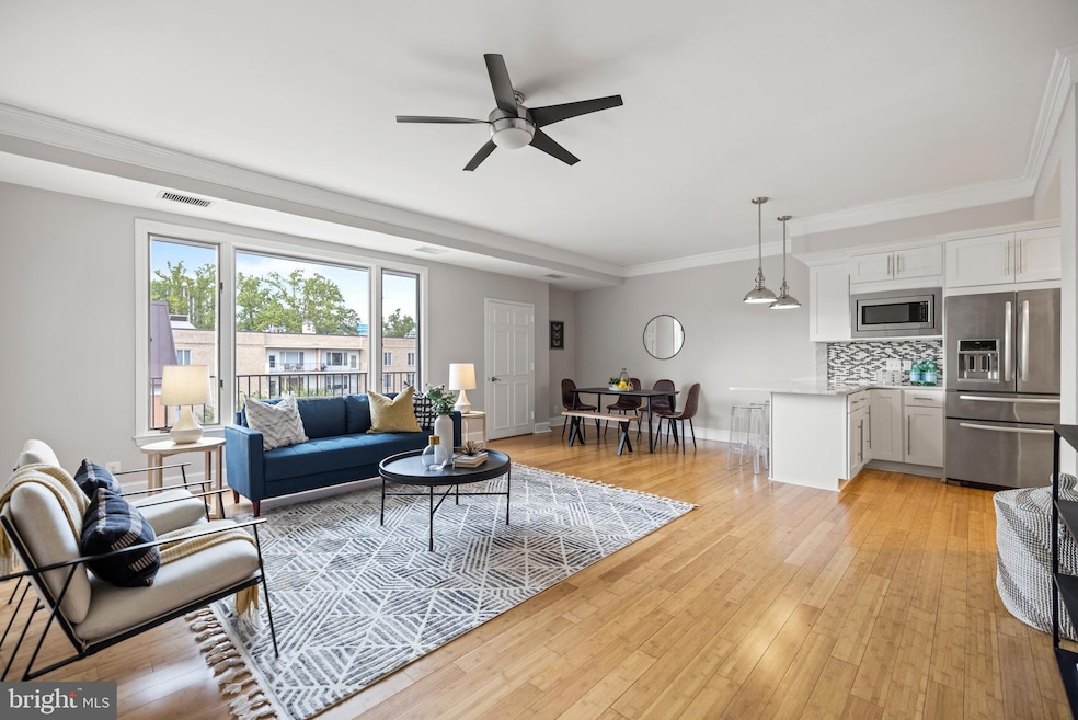 8101 Connecticut Ave unit C700, Chevy Chase, MD 20815 - photo 1