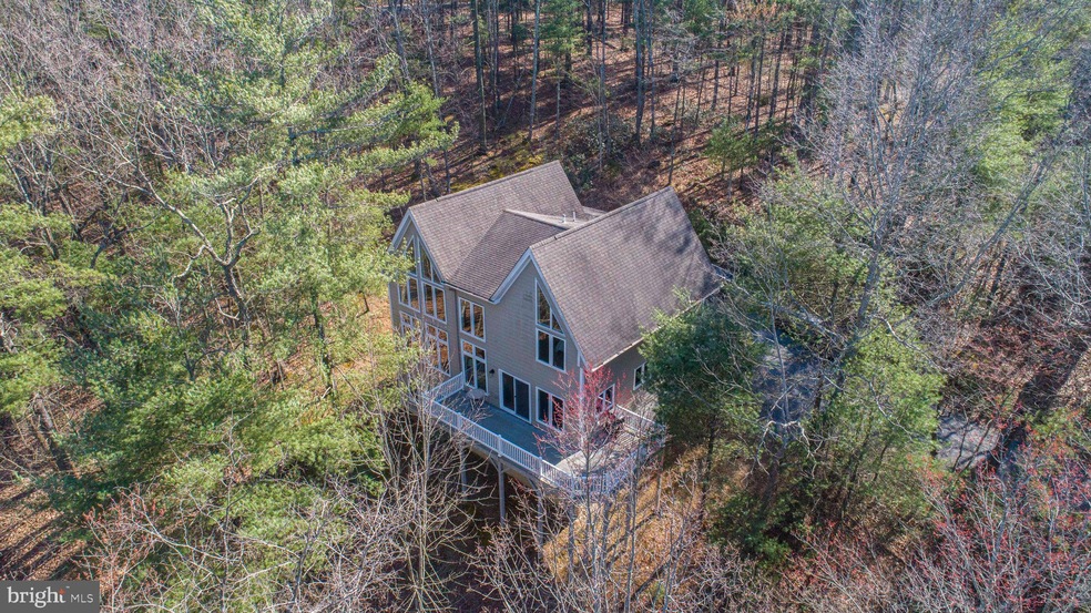 118 Bogan Ln, Basye-Bryce Mountain, VA 22842 - photo 1