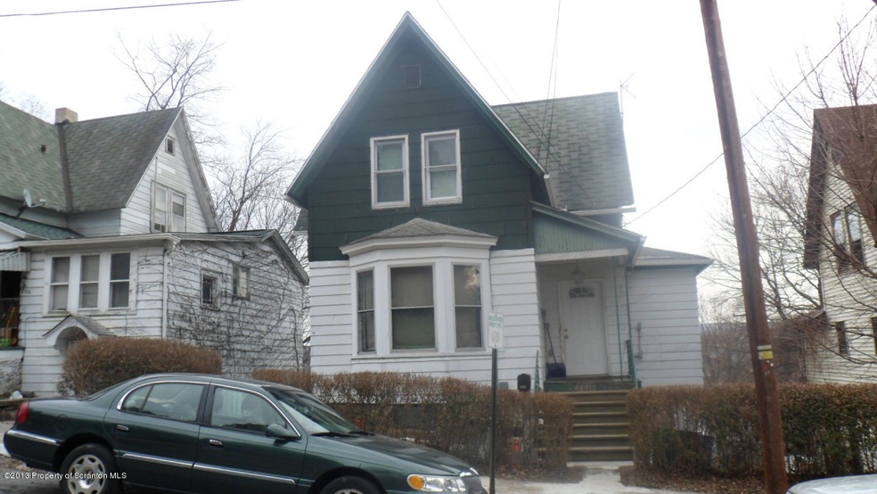 2010 Edna Ave, Scranton, PA 18508 - photo 1