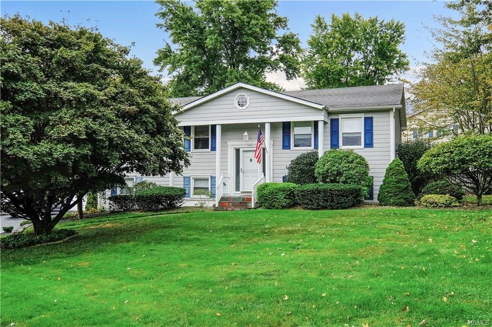 403 London Rd, Yorktown Heights, NY 10598 - photo 1