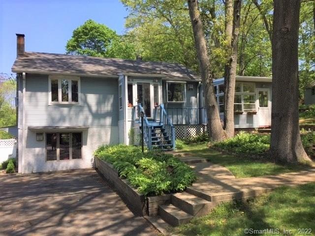 253 Peck Ln, Orange, CT 06477 - photo 1