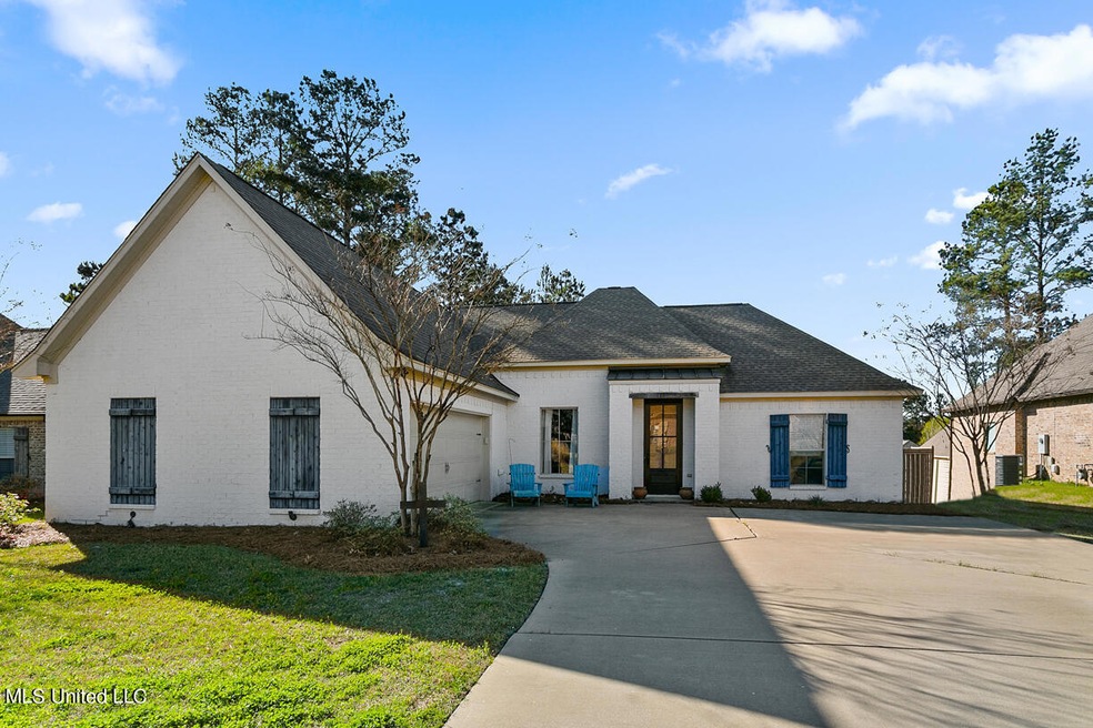 108 Hampton Place, Madison, MS 39110 - photo 1