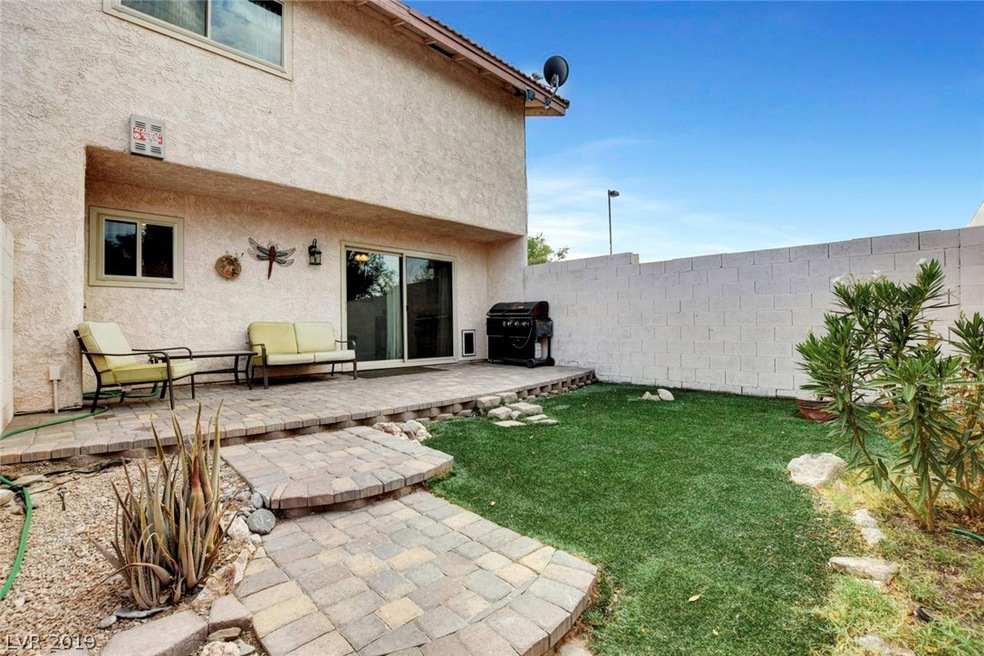 Enjoy your own private courtyard!