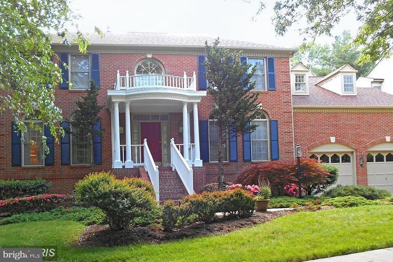 5620 Sugarbush Ln, Rockville, MD 20852 - photo 1