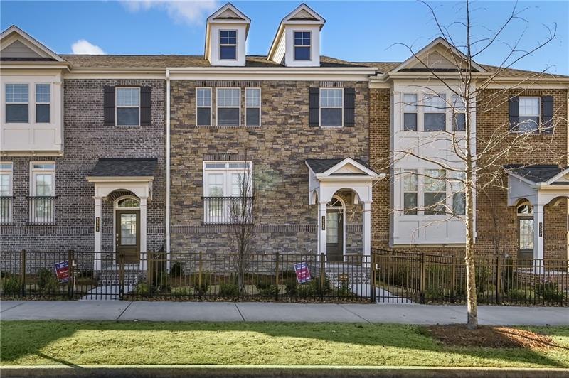 Sold $491,445 • Co-Listing Agent