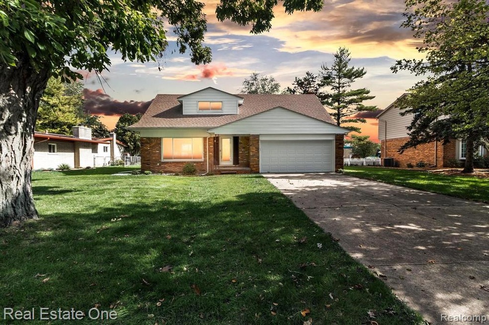 01-21615 Canterbury Ave-windowstill-realestate-pho