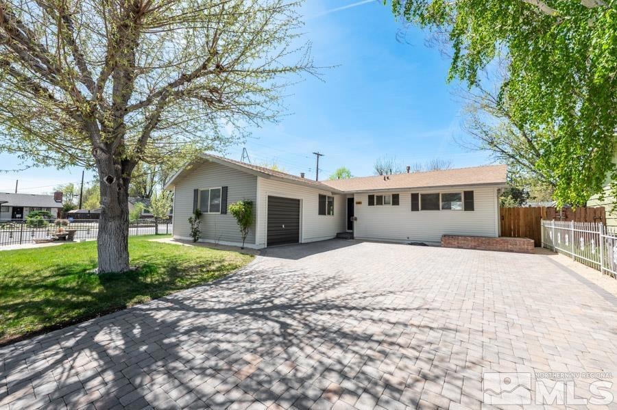 2441 Baxter Way, Sparks, NV 89431 - photo 1