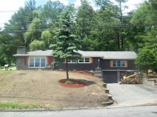 62 Palmer Rd, Monson, MA 01057 - photo 1