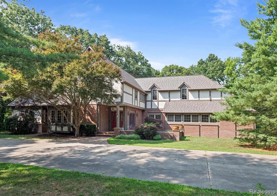 Sold $610,000 • Co-Listing Agent