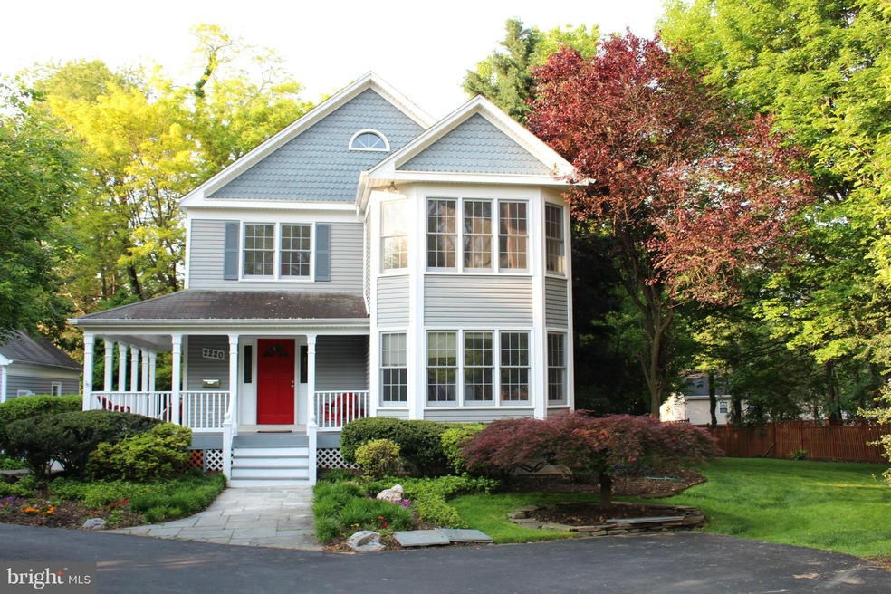 2220 Forest Glen Rd, Silver Spring, MD 20910 - photo 1