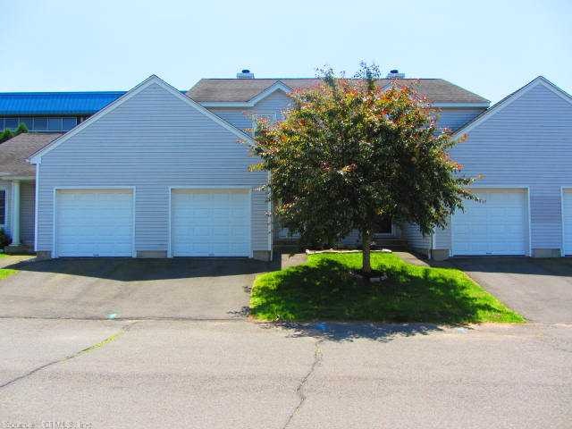 6 Jamie Ln unit B, Manchester, CT 06042 - photo 1