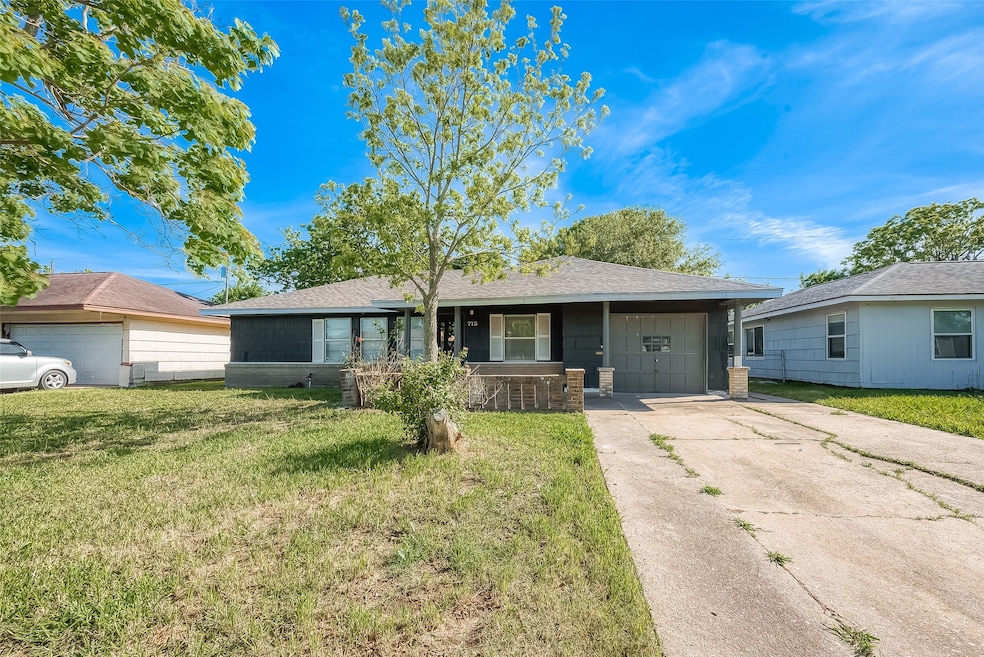 For Rent $1,950/month