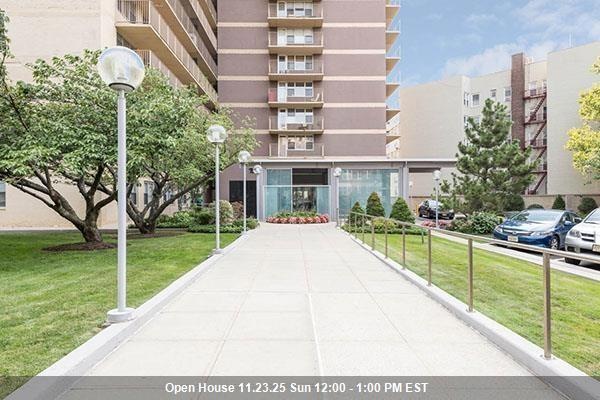 Riviera Towers unit 2, West New York, NJ 07093 - photo 1