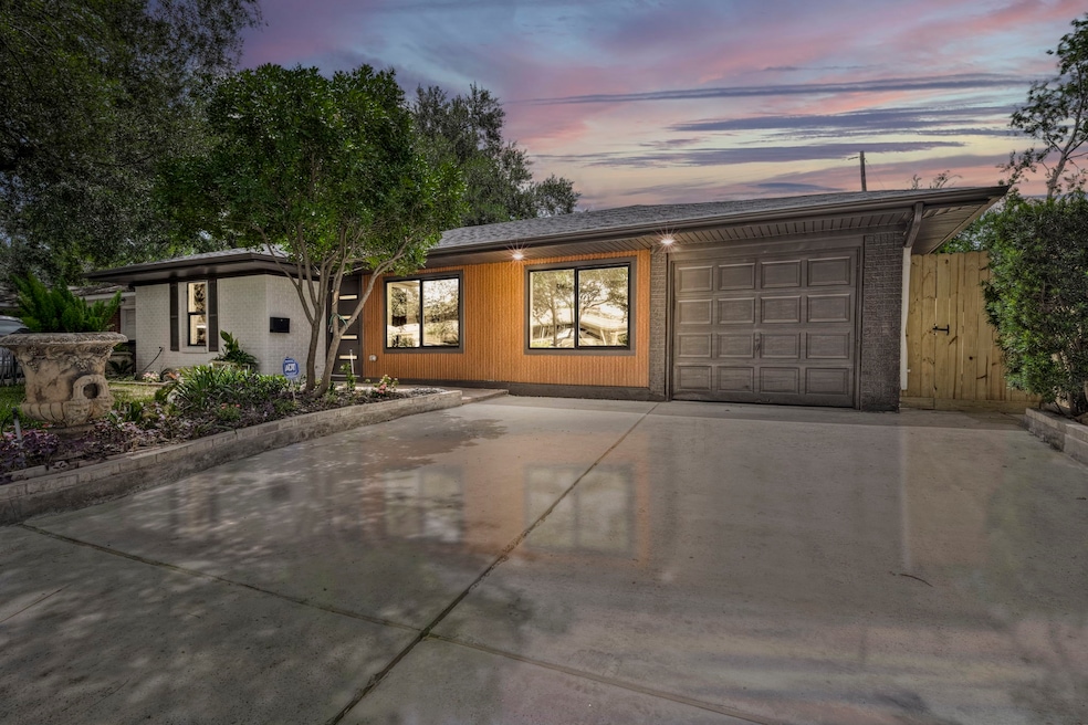 For Sale $475,000