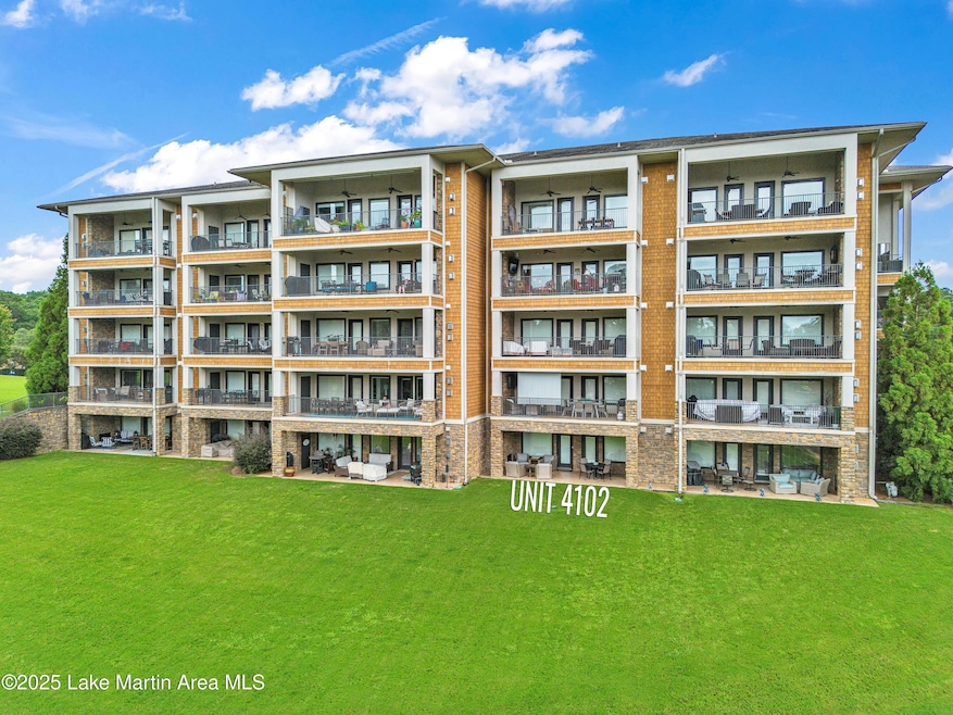 For Sale $612,000