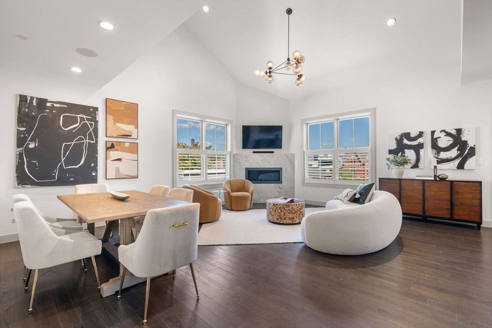 Sold $1,230,000 • Co-Listing Agent