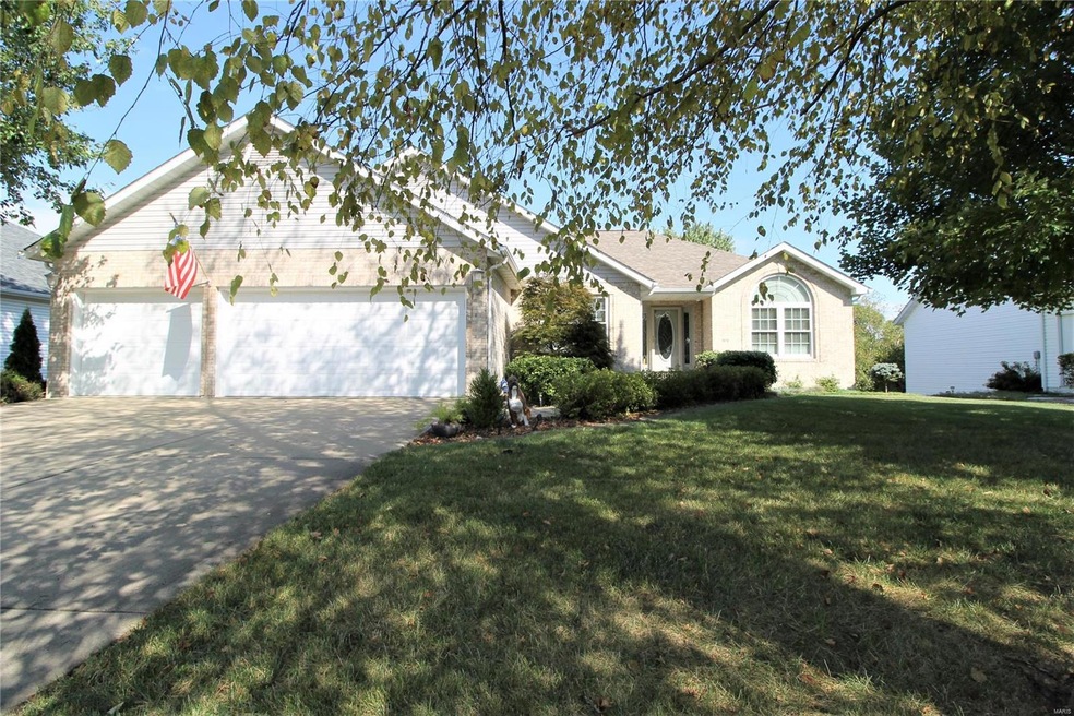 119 Stonebridge Manor Dr, Maryville, IL 62062 - photo 1