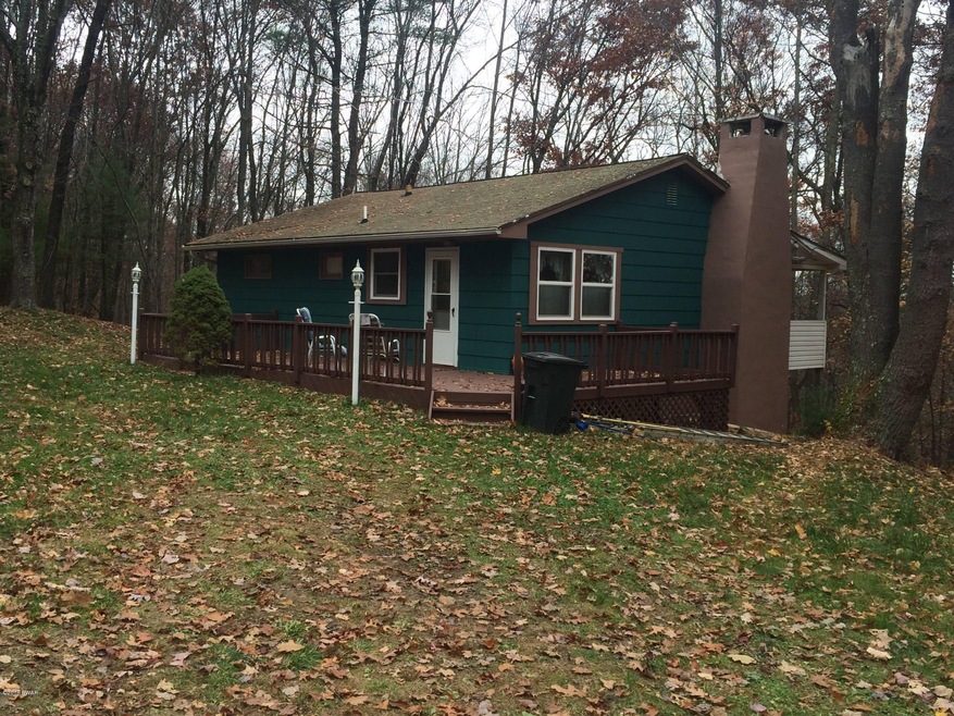 128 Tigerlily Dr, Dingmans Ferry, PA 18328 - photo 1