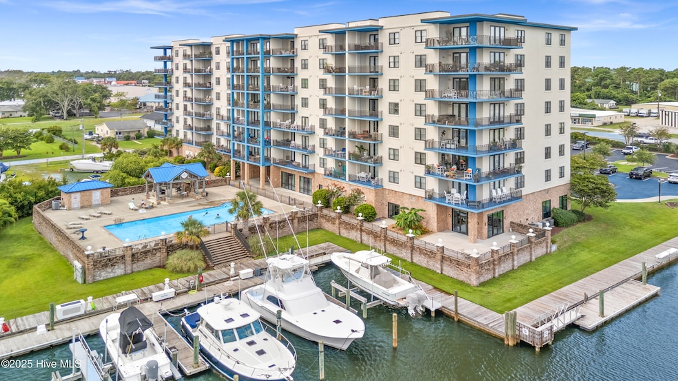 4425 Arendell St unit 609, Morehead City, NC 28557 - photo 1