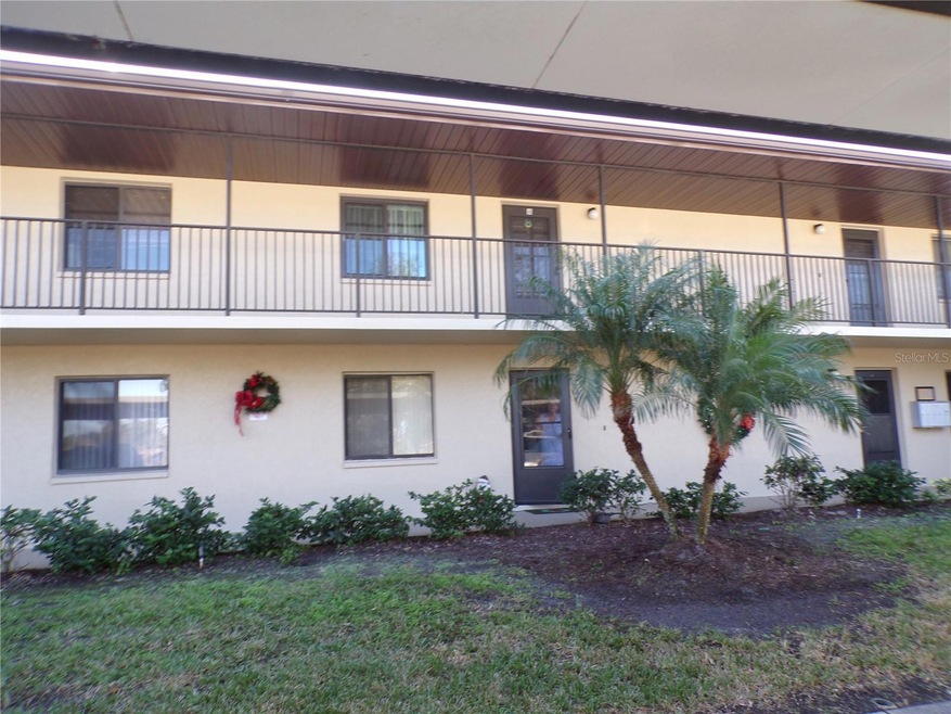 4016 Oakview Dr unit J9, Punta Gorda, FL 33980 - photo 1