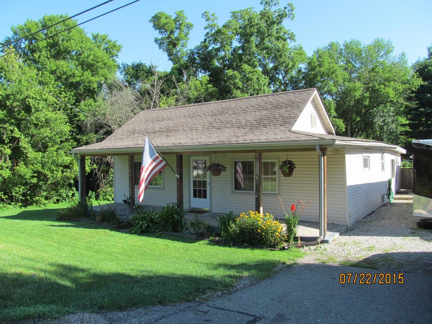 201 Maple St, Sugar Grove, OH 43155 - photo 1