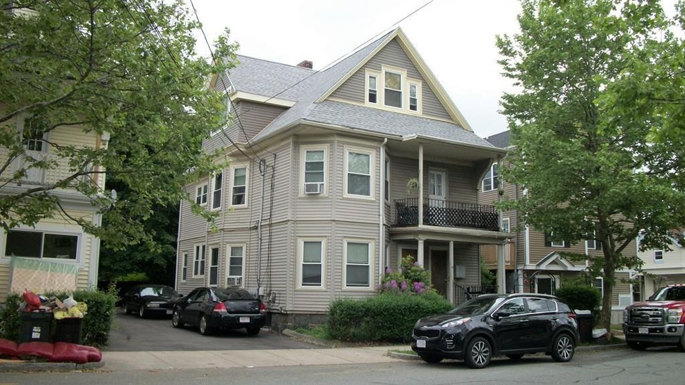 67 Cleverly Ct, Quincy, MA 02169 - photo 1