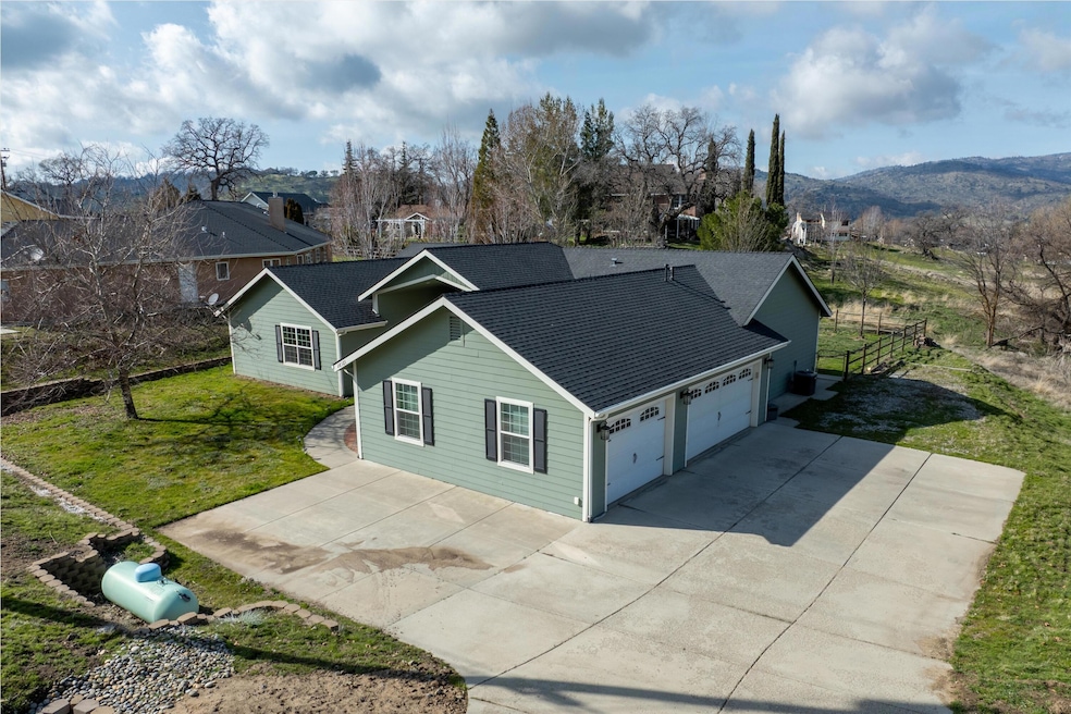 01-DJI_0402-HDR
