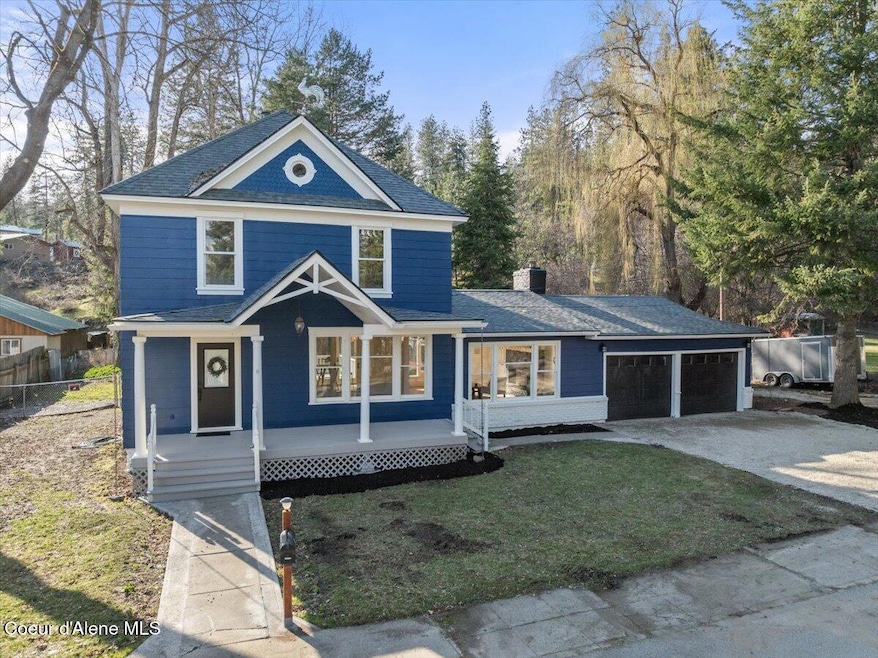 07-Aerial front of home